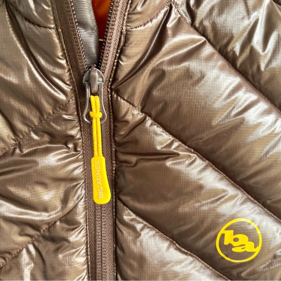 Big Agnes Men’s Ways Gulch Down Vest in Brown and Orange Size S - Picture 5 of 10
